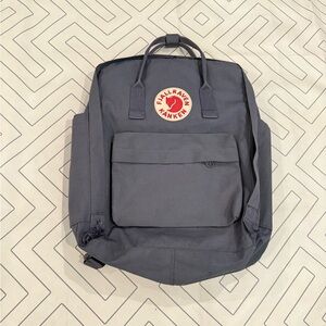 Fjalleaven Grey Backpack